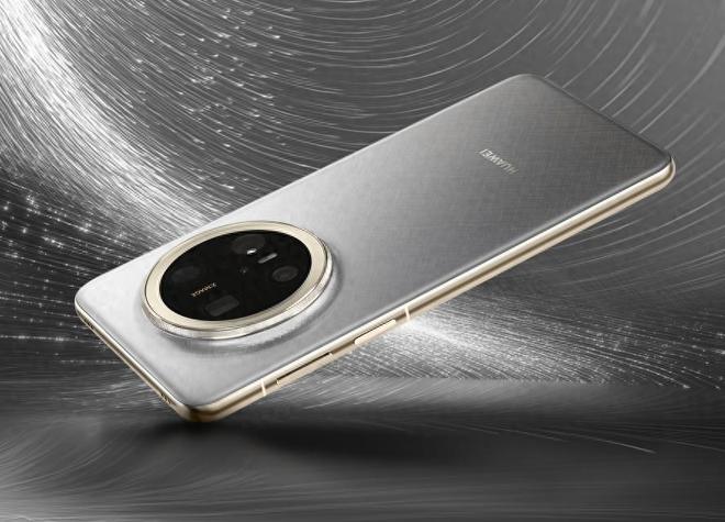 看懂AI智控键的设计思路就能知道华为Mate 70系列的AI有多强大